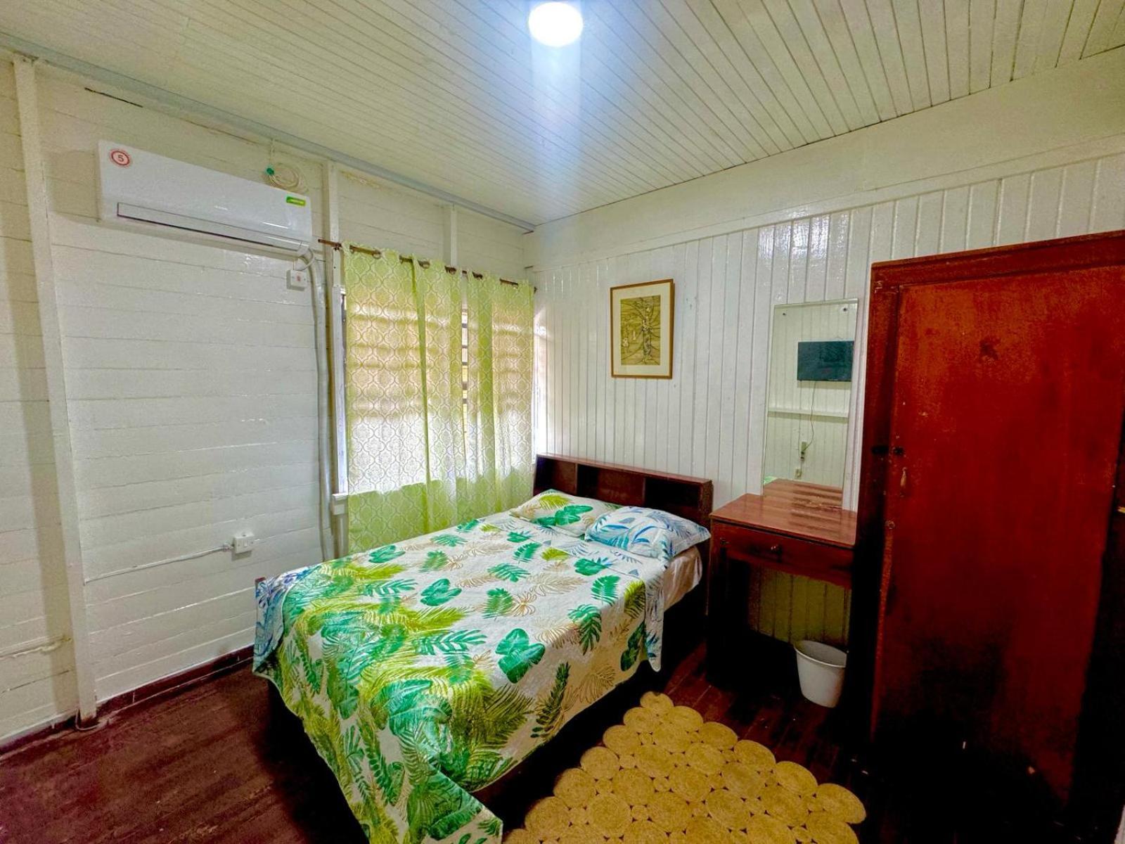 Smith'S Homestay Georgetown Eksteriør bilde