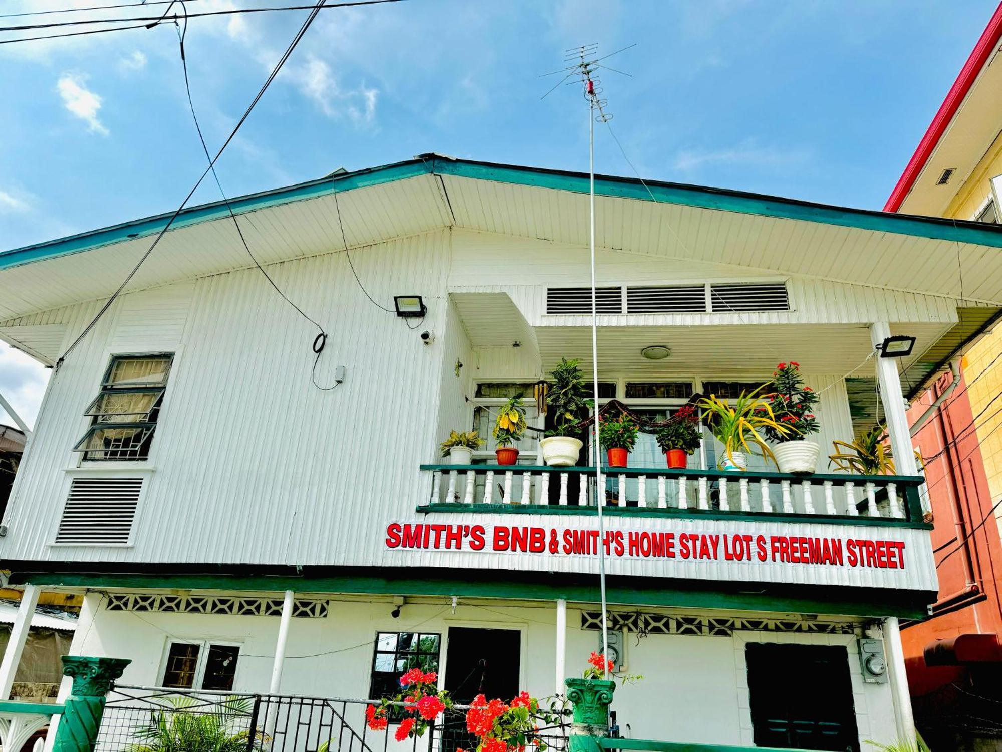 Smith'S Homestay Georgetown Eksteriør bilde
